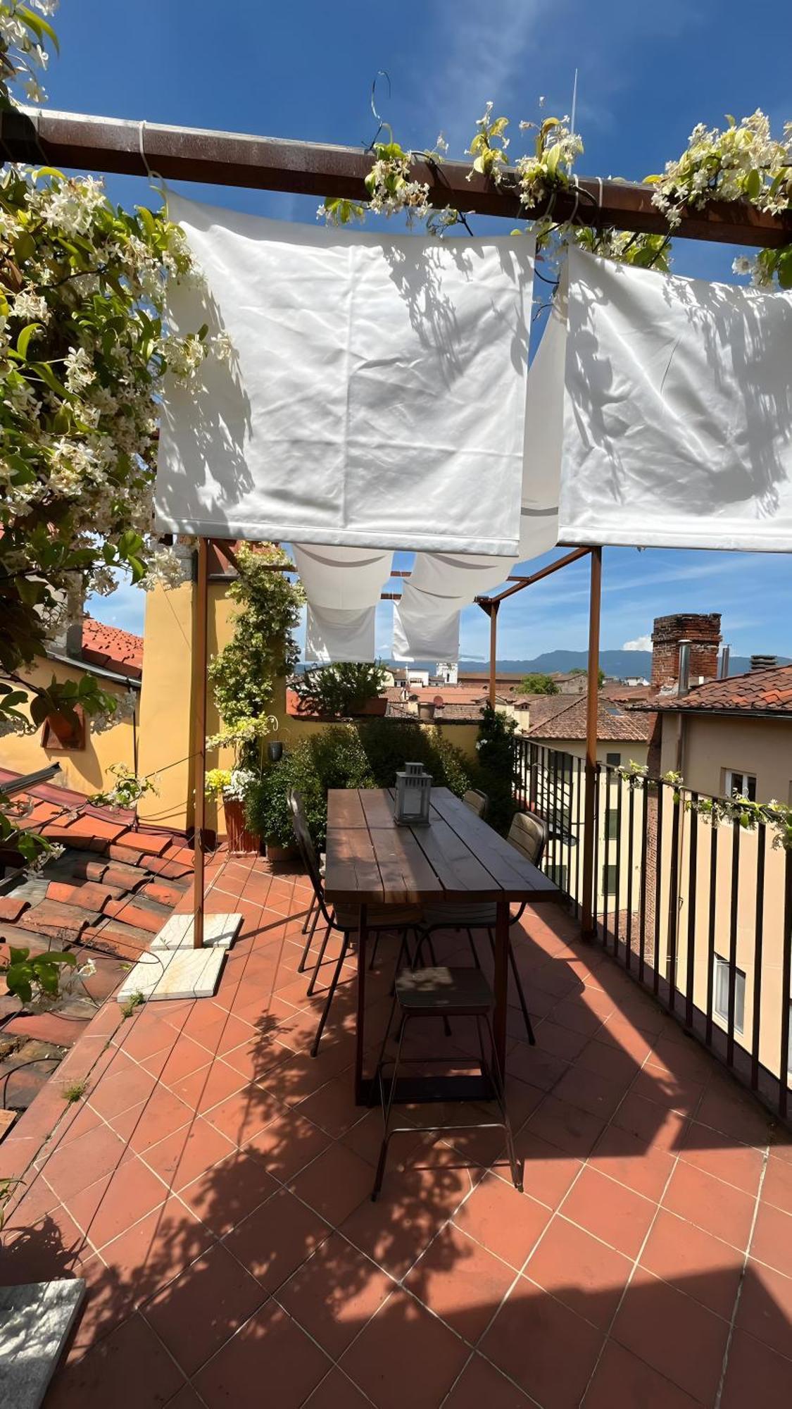Apartmán La Terrazza Di Sofia Lucca Exteriér fotografie